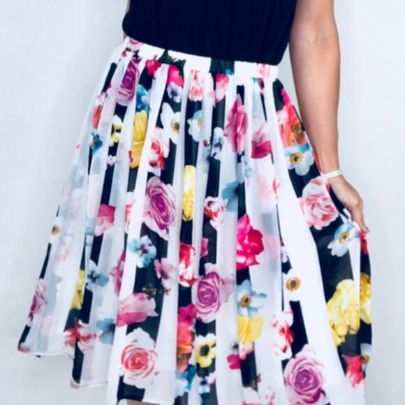 CUPIO Black White Stripe Pink Red Blue Multi Floral Sheer Lined Midi Skirt Small - Picture 1 of 16